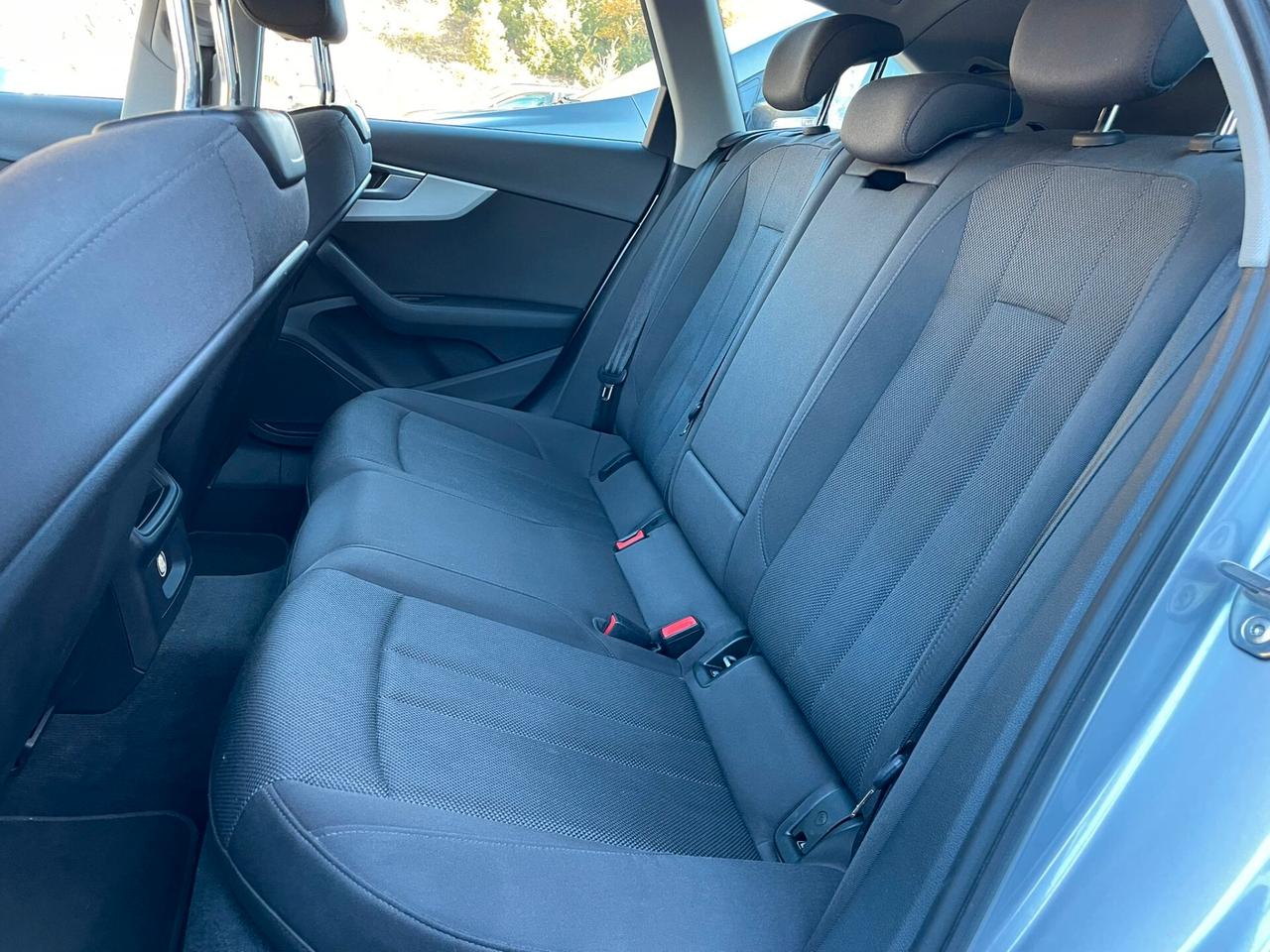 AUDI A4 AVANT 35TDI S-TRONIC 163cv MHEV