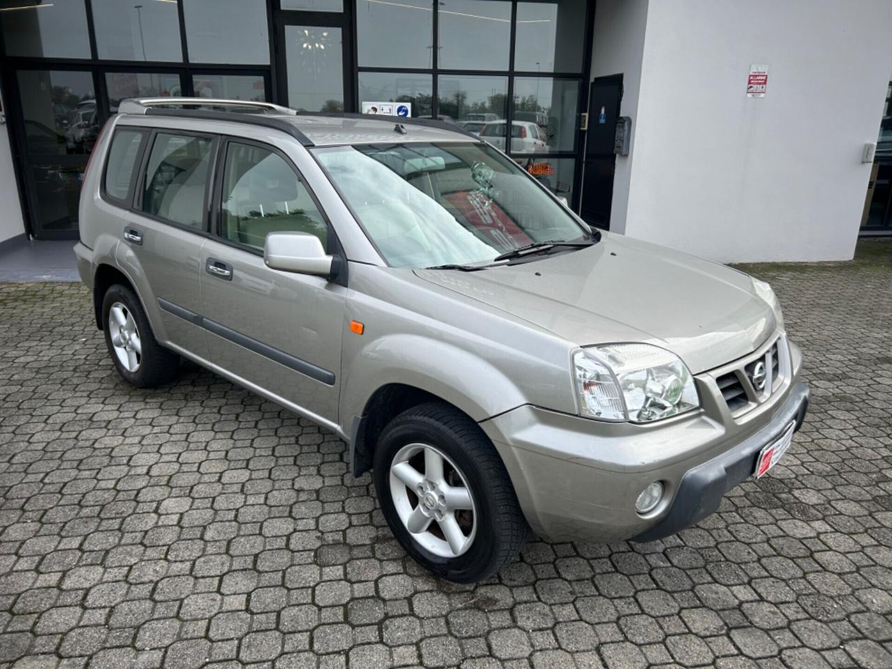 Nissan X-Trail 2.2 TDI | 4X4