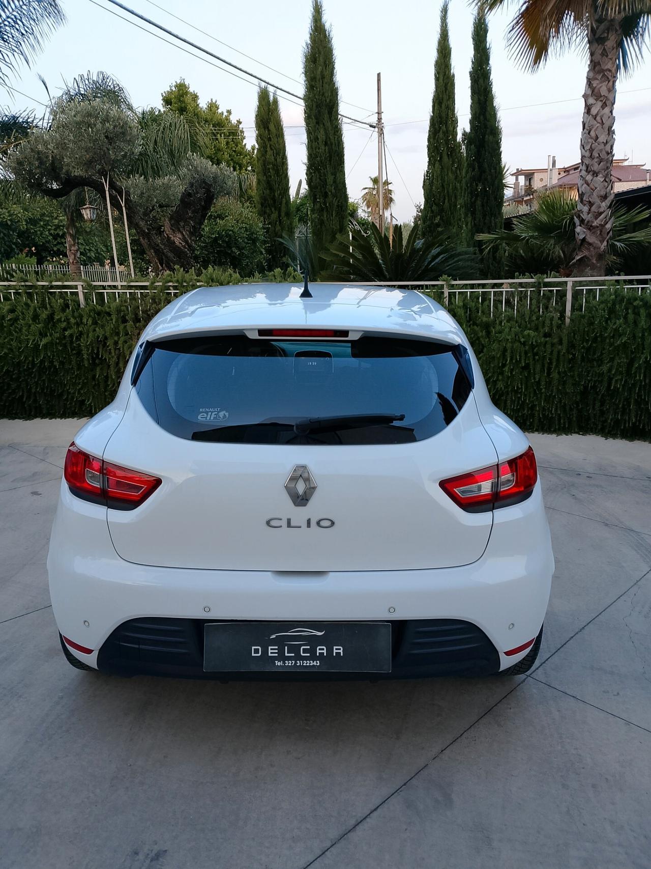 Renault Clio 1.2 75CV 5 porte Zen