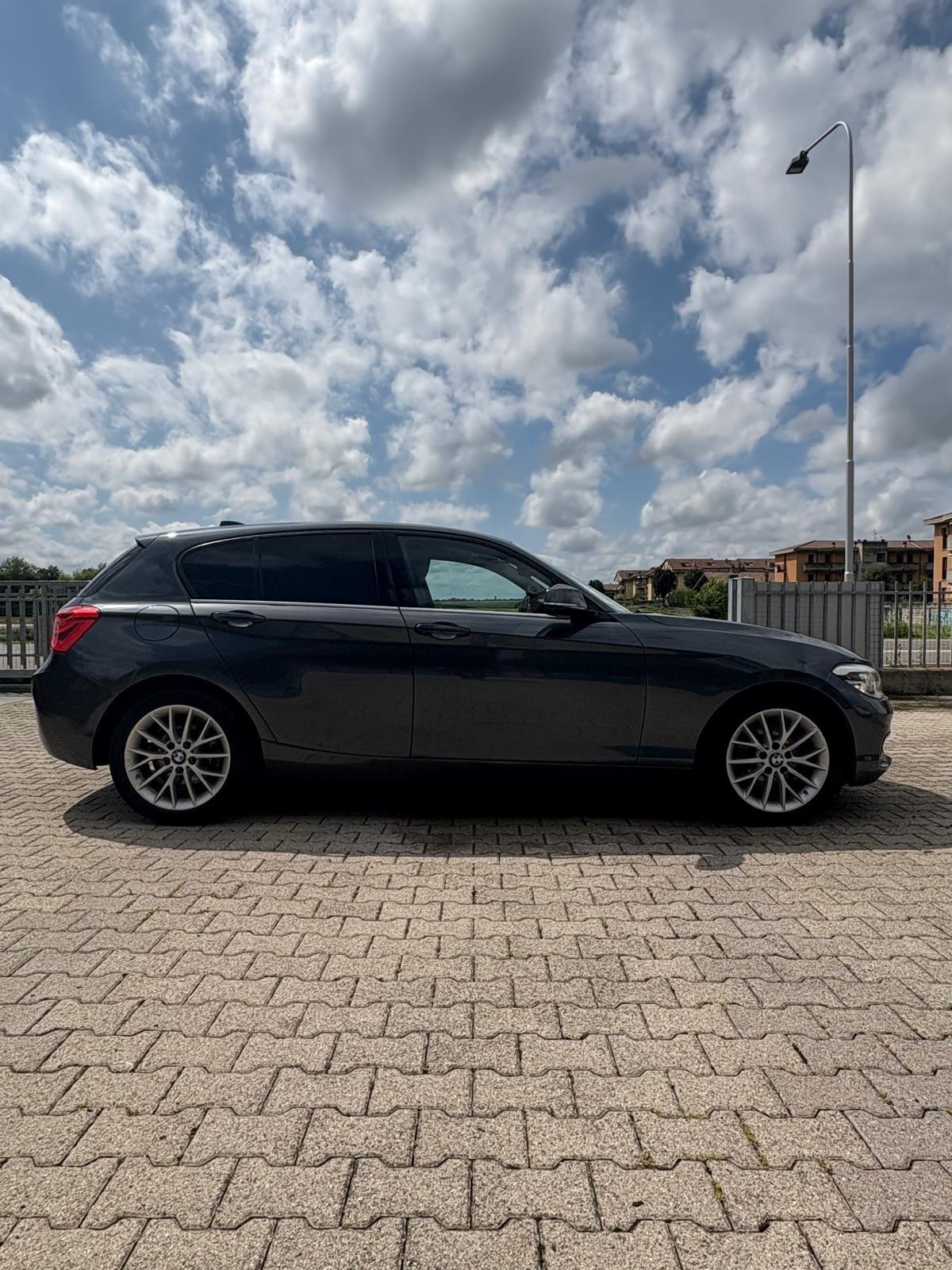 Bmw 118 118d 5p. Urban