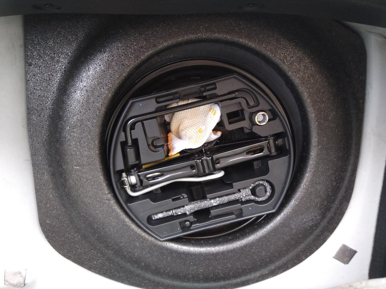 Citroen C3 PureTech 82 Exclusive x neopatentati
