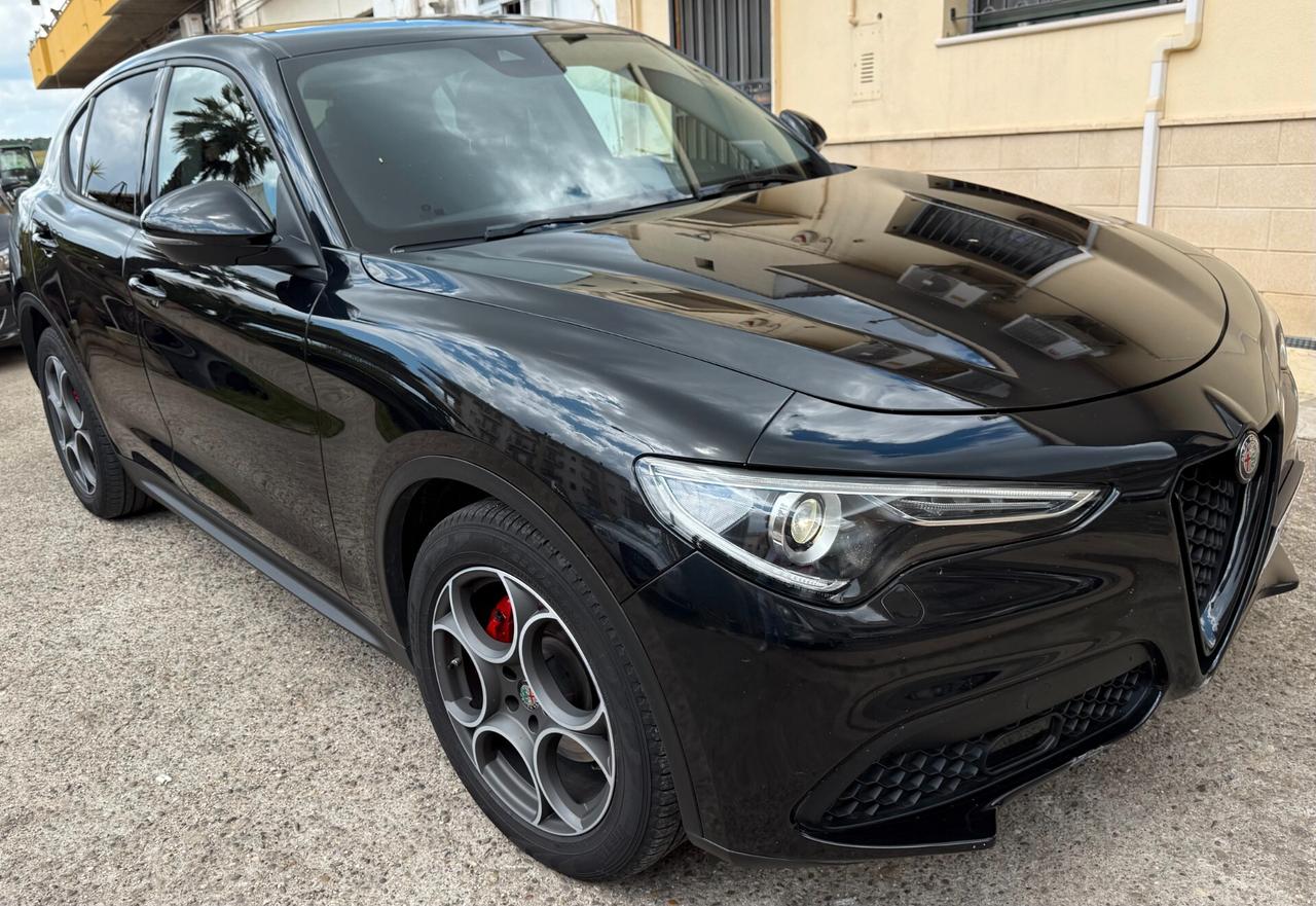 Alfa Romeo Stelvio 2.2 Turbodiesel 160 CV AT8 RWD sport