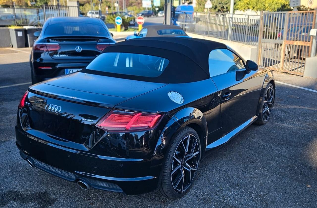 Audi TT Roadster 45 TFSI quattro S tronic