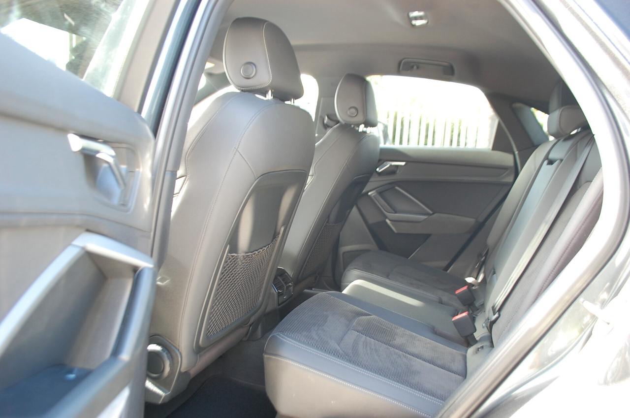 Audi Q3 Sportback 40 2.0 Tdi S line Quattro 190CV S-Tronic