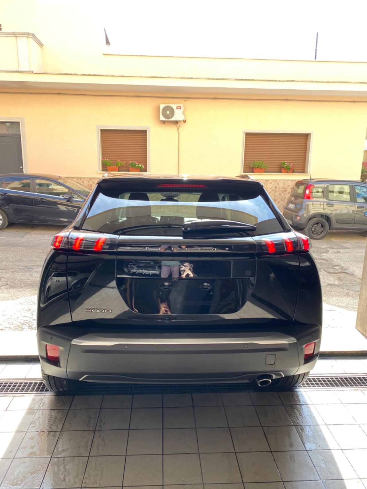 Peugeot 2008 BlueHDi 130 S&S EAT8 Allure Pack