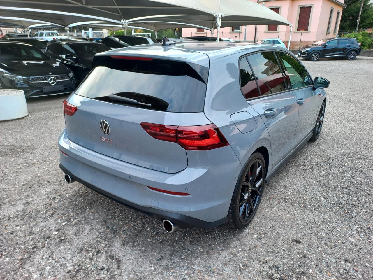 Volkswagen Golf GTI 2.0 TSI DSG
