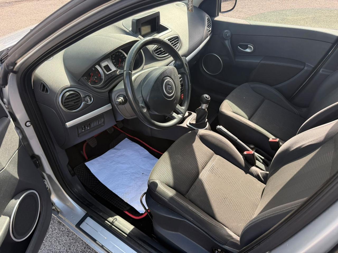 RENAULT CLIO 5PORTE 1.2 16V 75CV BENZINA