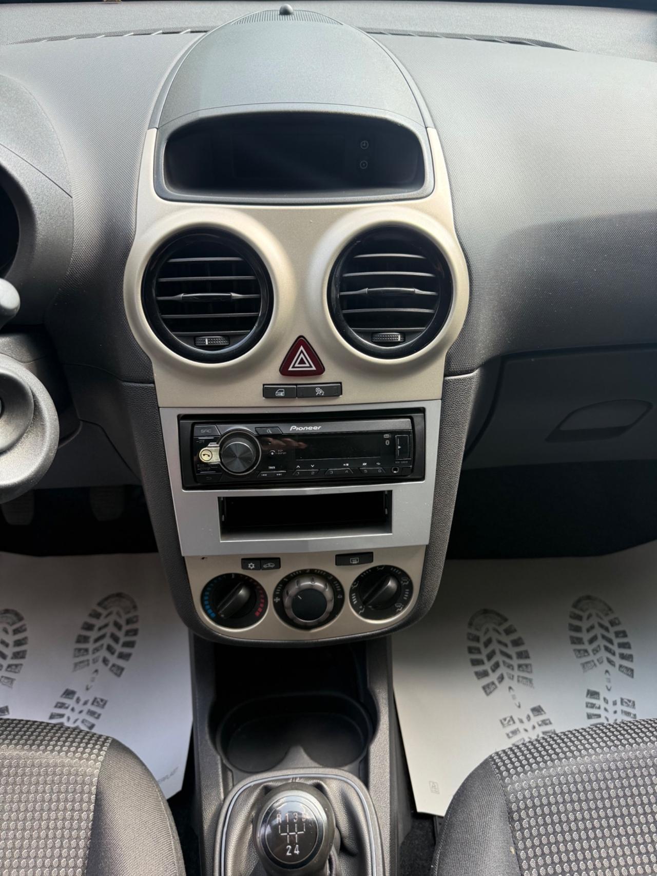 Opel Corsa 1.0 12V 3 porte Club