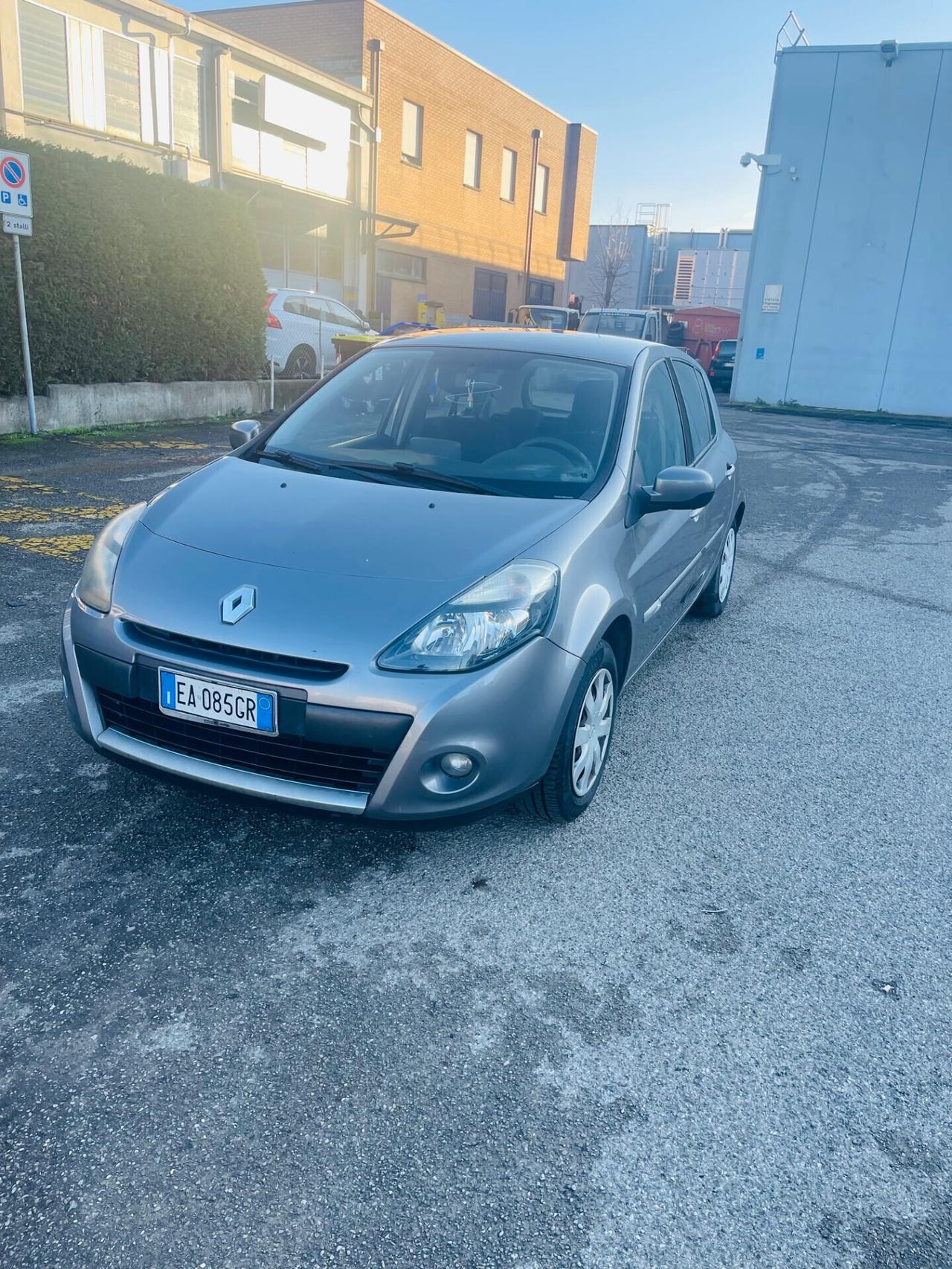 Renault Clio 1.2 16V 5 porte GPL 20th Anniversario