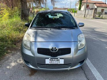 Toyota Yaris 1.4 D-4D 90CV 3 porte Sol