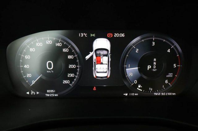 VOLVO XC40 XC40 D3 AWD Geartronic Momentum