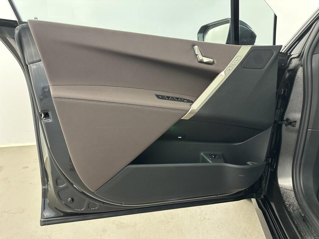 BMW iX 40 pacchetto sportivo xDrive