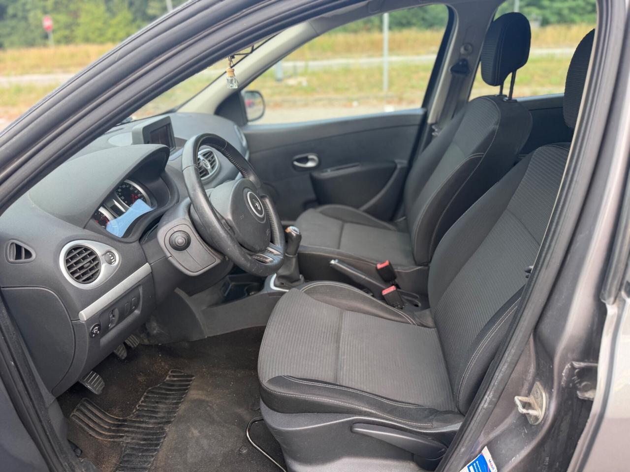 Renault Clio 1.2 16V 5 porte*Neopatentati*