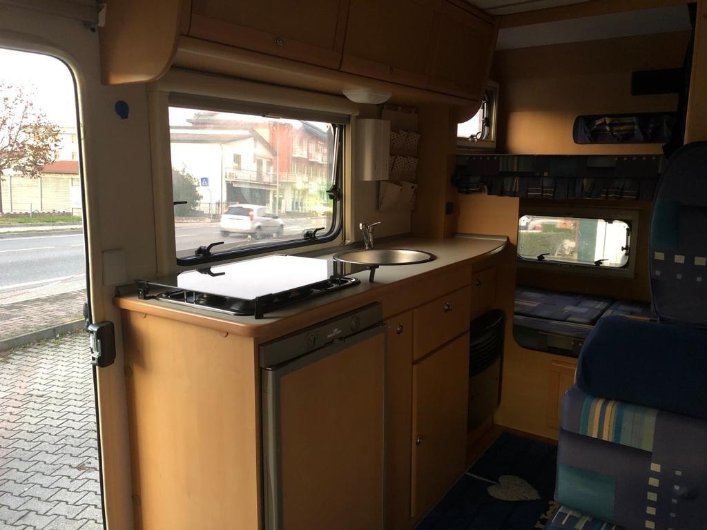 Autoroller 2 2.3 110cv. 6 posti letto
