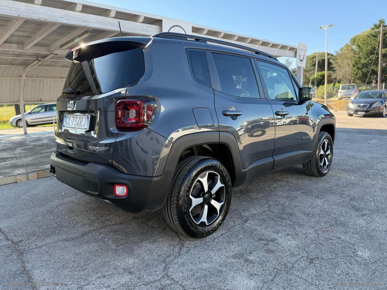 JEEP Renegade 1.3 T4 PHEV 4xe Trailhawk