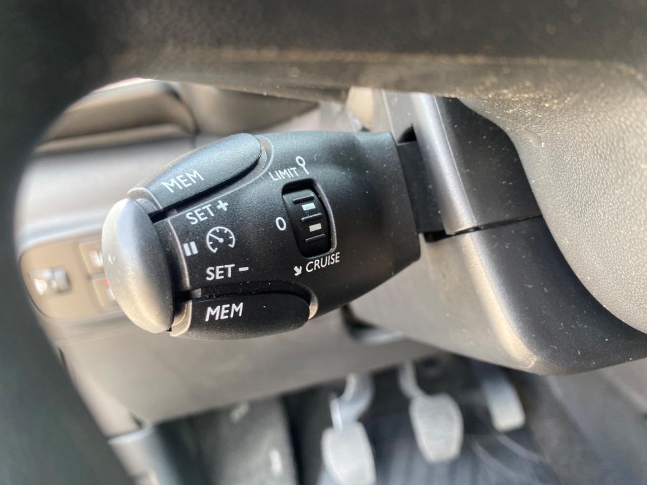 Citroen C3 BlueHDi 100 S&S Van Live