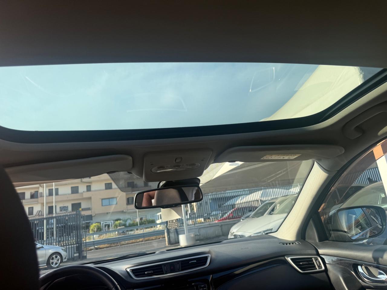 Nissan Qashqai 1.5 dCi 360 Perfetto