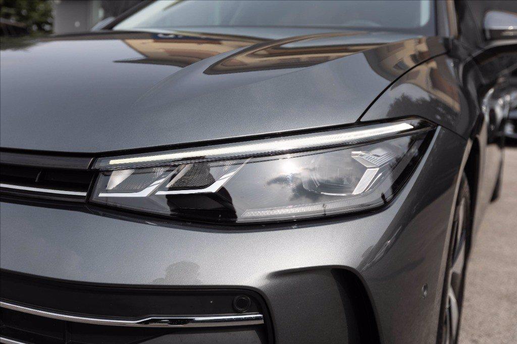 VOLKSWAGEN Passat 2.0 tdi scr Business 150cv dsg del 2024