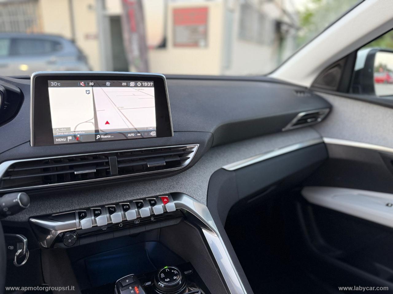 PEUGEOT 3008 BlueHDi 130 S&S EAT8 Allure