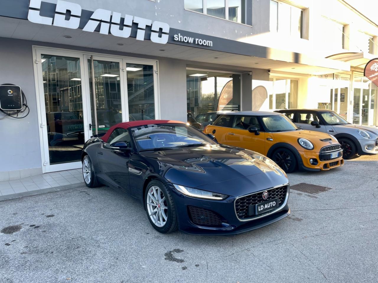 Jaguar F-Type 2.0 aut. Convertibile R-Dynamic