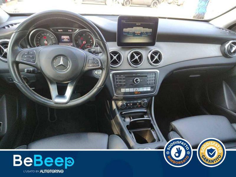 Mercedes-Benz GLA 180 D SPORT AUTO