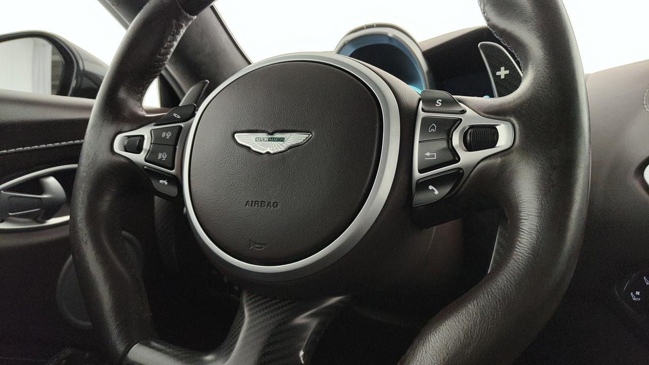 ASTON MARTIN Vantage Coupe 4.0 V8