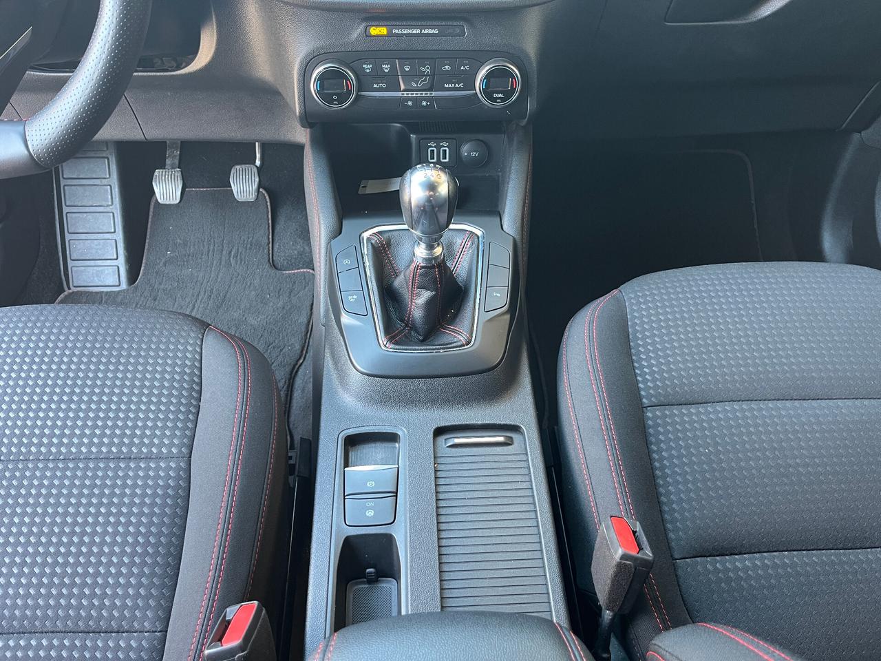 Ford Kuga 1.5 tdci EcoBlue 120 CV 2WD ST-Line