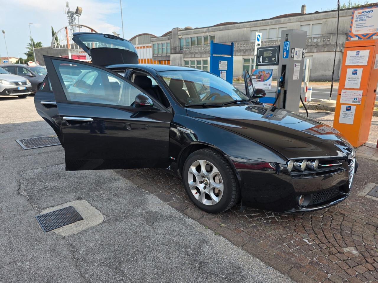 Alfa Romeo 159 1.9 JTDm Sportwagon con 223.000km