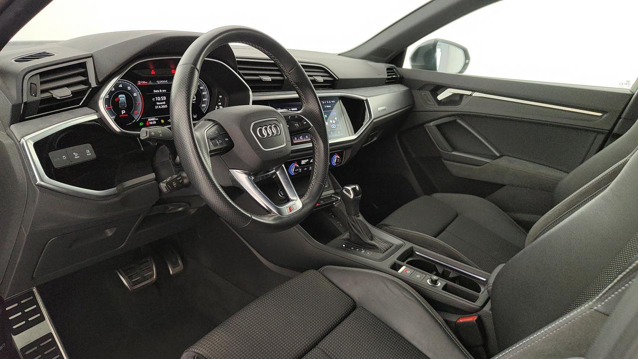 AUDI Q3 2019 Sportback - Q3 Sportback 40 2.0 tfsi S line edition