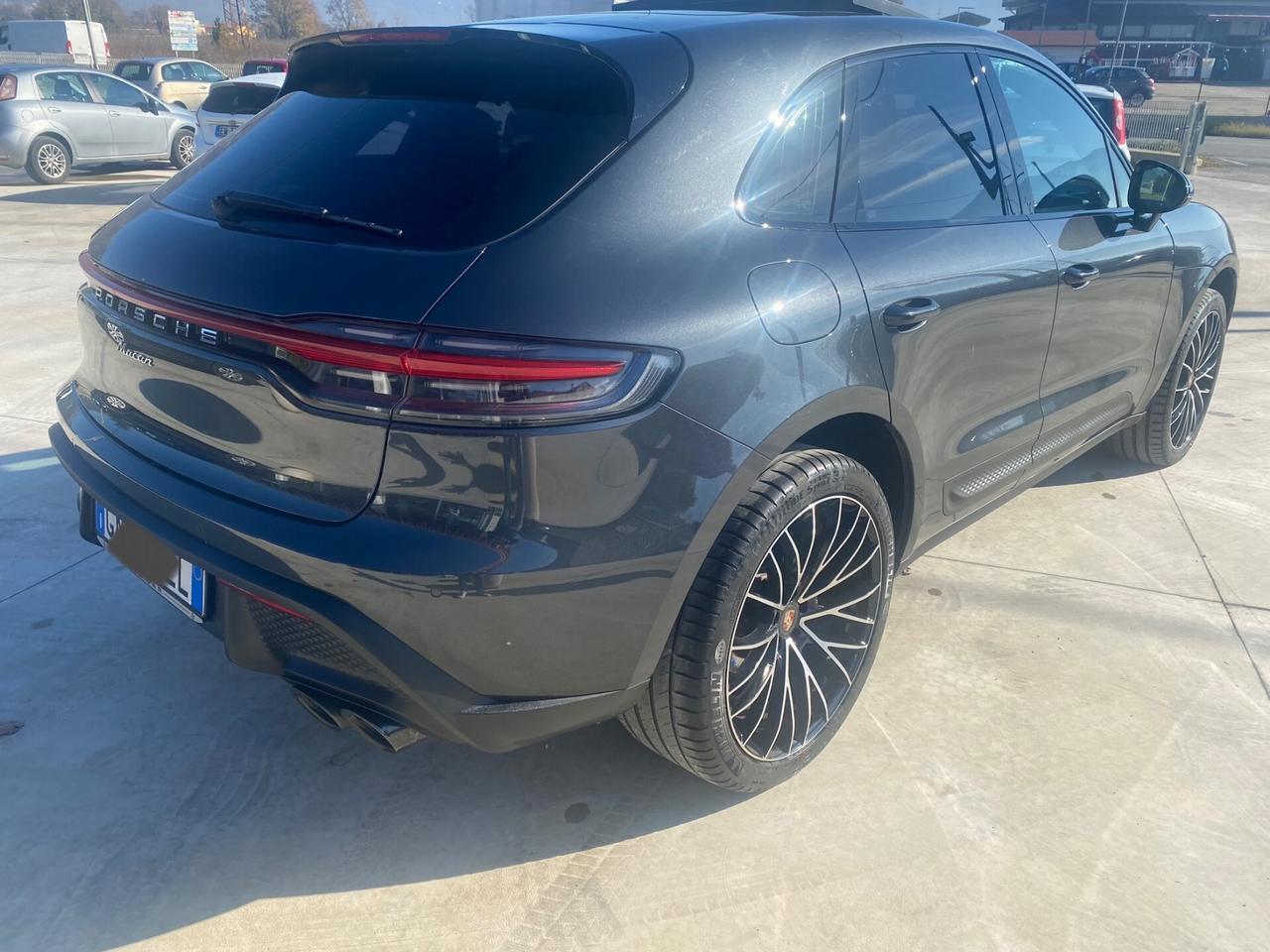 Porsche Macan 2.0 265 cv 2021