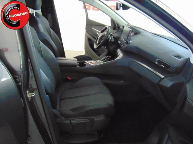 PEUGEOT 3008 Hybrid 225 e-EAT8 Allure phev