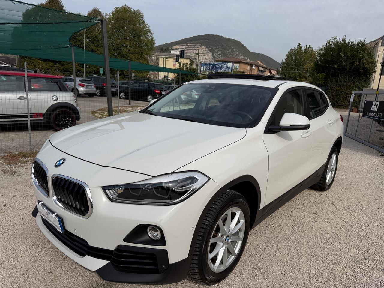 Bmw X2 sDrive18d Business-X