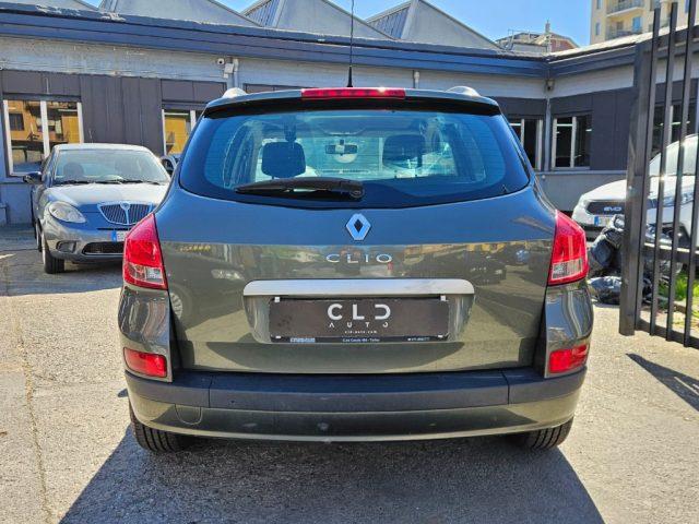 RENAULT Clio 1.2 16V TCE 100CV SporTour