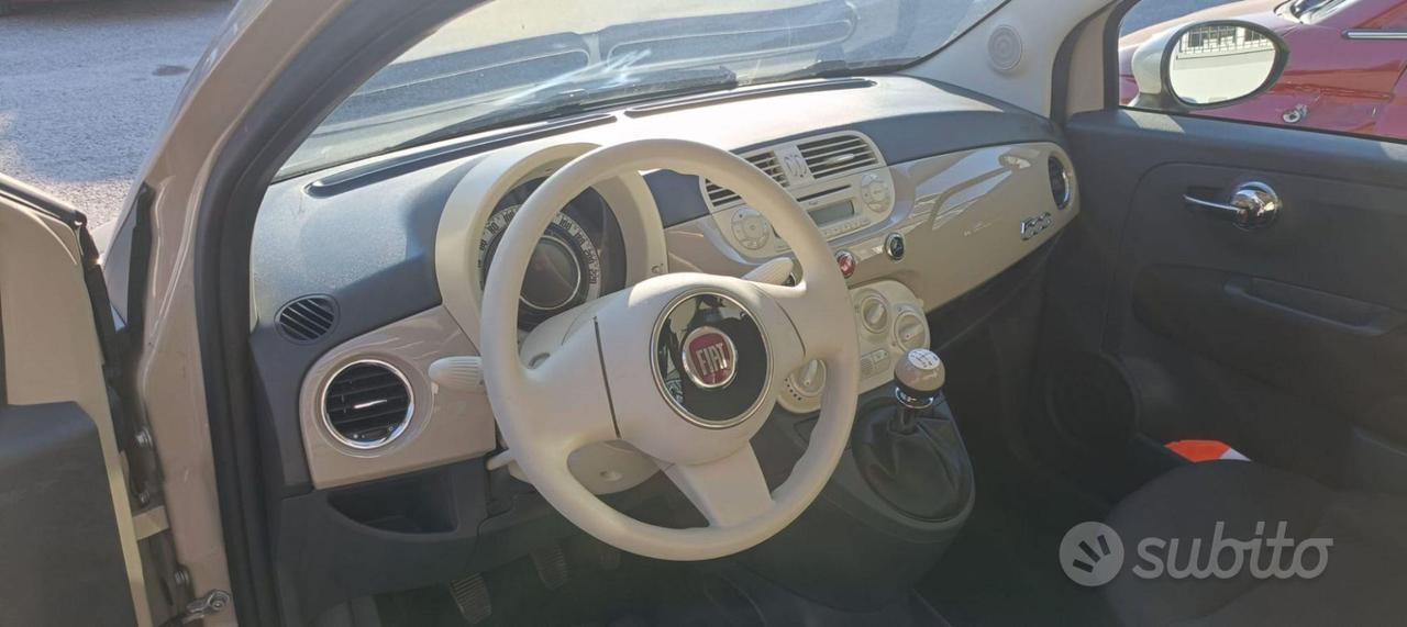 AUTOVETTURA FIAT 500 NEOPATENTATI