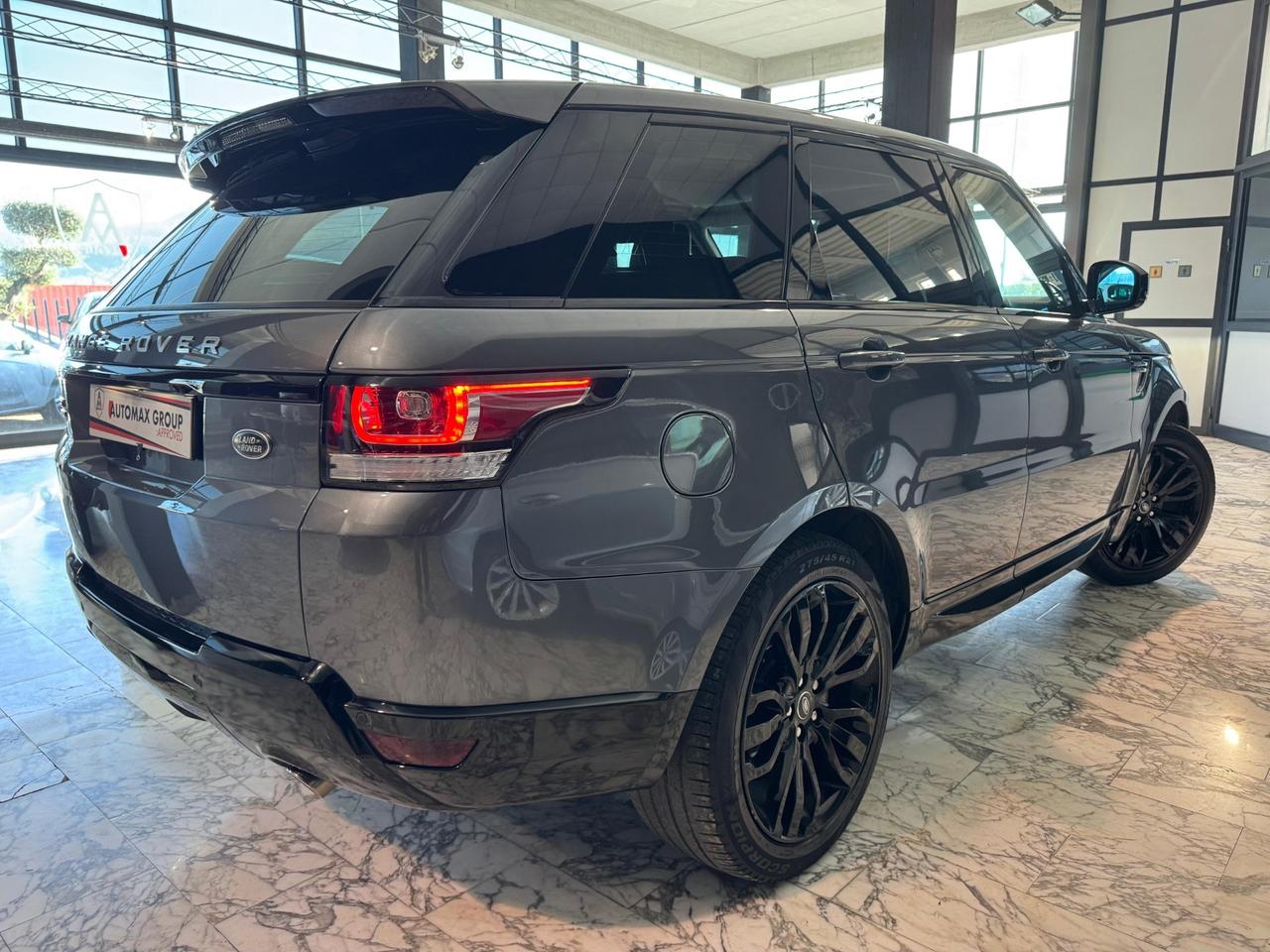 Land Rover Range Sport 3.0 TDV6 HSE Dynamic