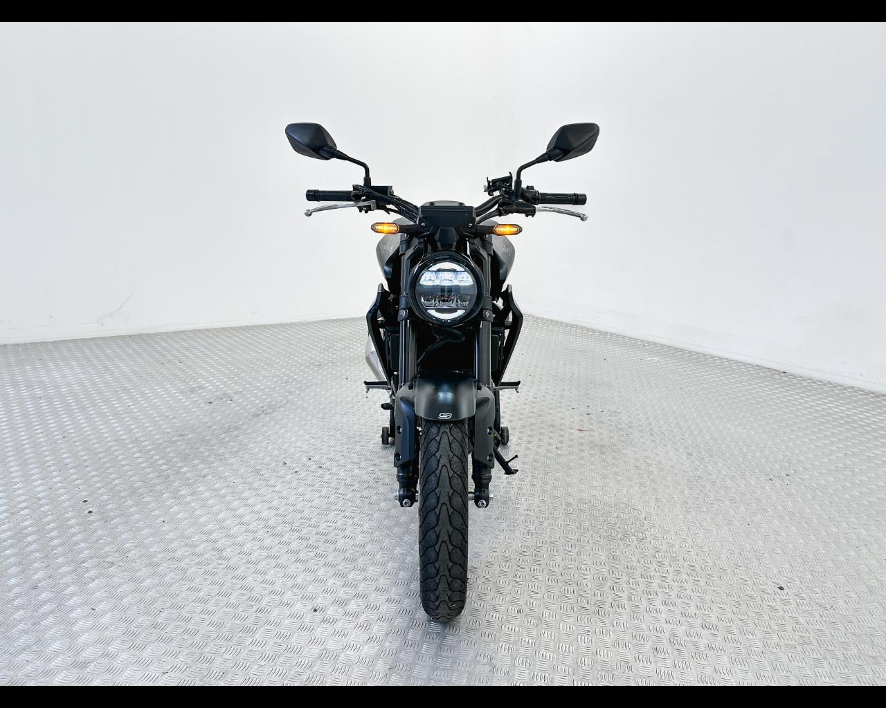 HONDA MOTO - CB 300 R