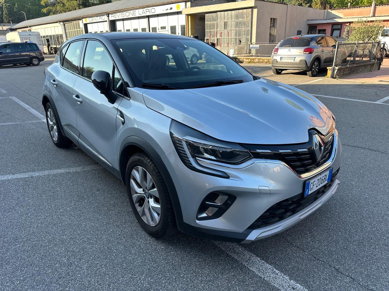 Renault Captur Plug-in Hybrid E-Tech 160 CV Intens
