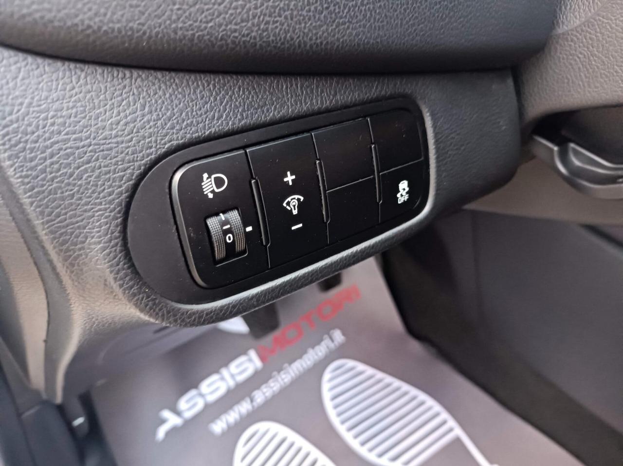 Kia Carens 1.7 CRDi 115 CV Cool