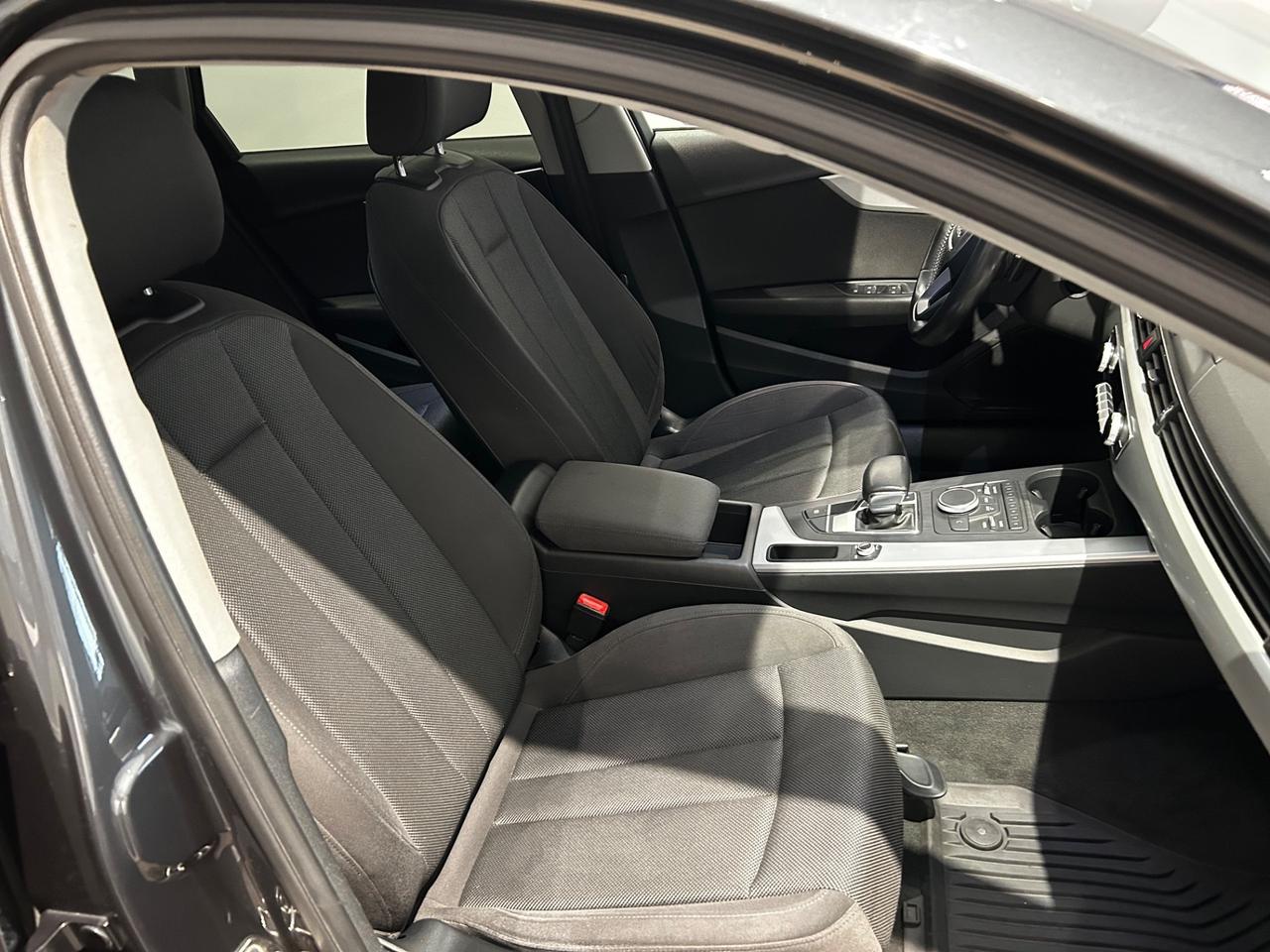 Audi A4 3.0 TDI S tronic Business Sport