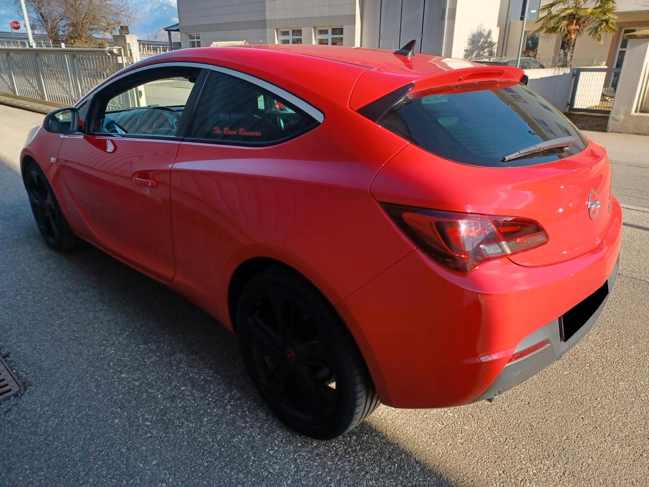 Opel Astra GTC 2.0 CDTI 165CV 3 porte aut.Cosmo S