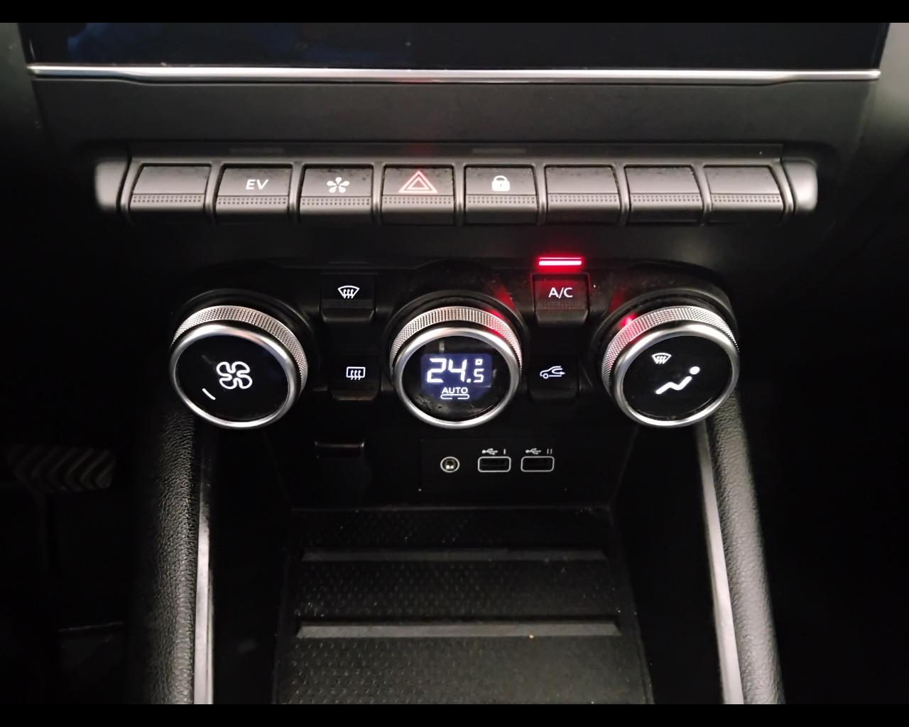 RENAULT Captur II 2019 - Captur 1.6 E-Tech full hybrid Techno 145cv auto