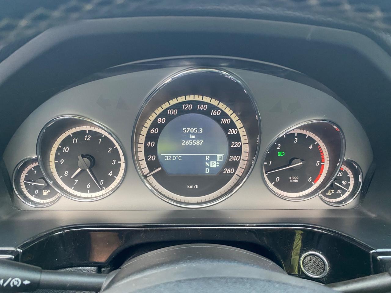 Mercedes E 350 S.W 4 MATIC TETTO APRIBILE FULL