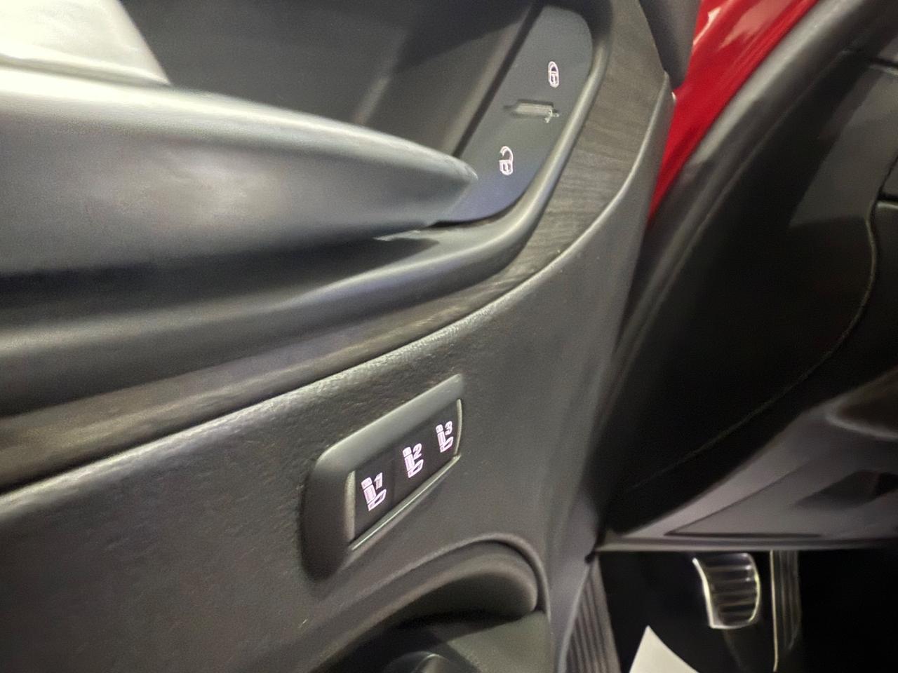 Alfa Romeo NEW Stelvio 210CV AT8 Q4 Ti+R20/TETTO TOP2024