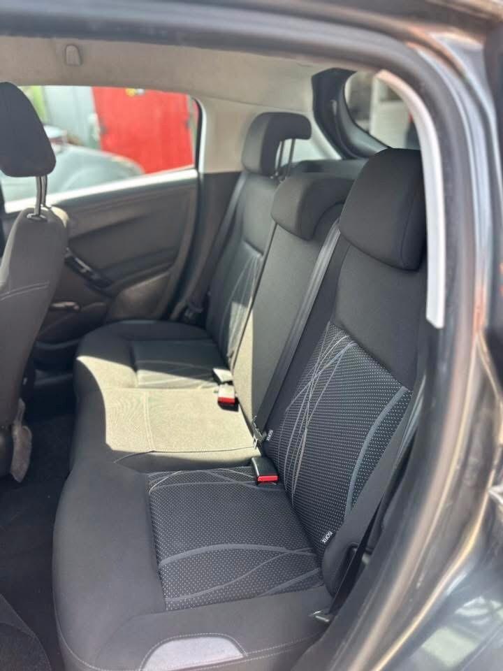Peugeot 208 1.2 VTi 82 CV 5 porte Access NEOPATENTATI