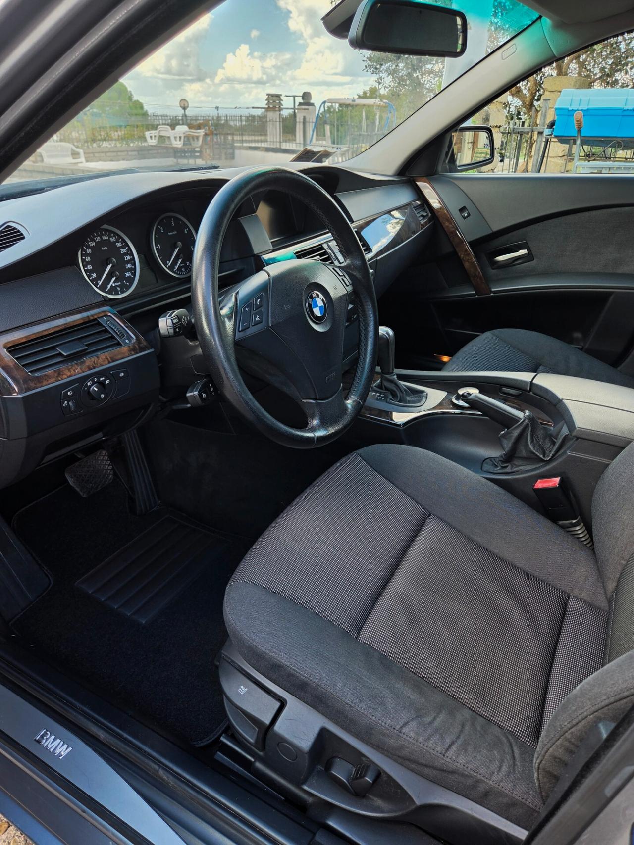 BMW 530d 3.0 218 CV Automatica – 2004 – Unipro