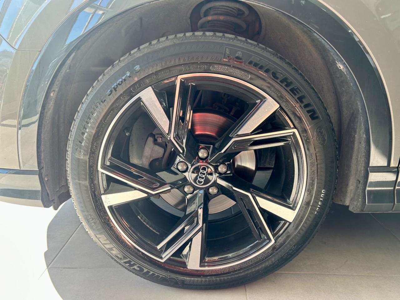 Audi Q3 SPORTBACK S-tronic finanziabile