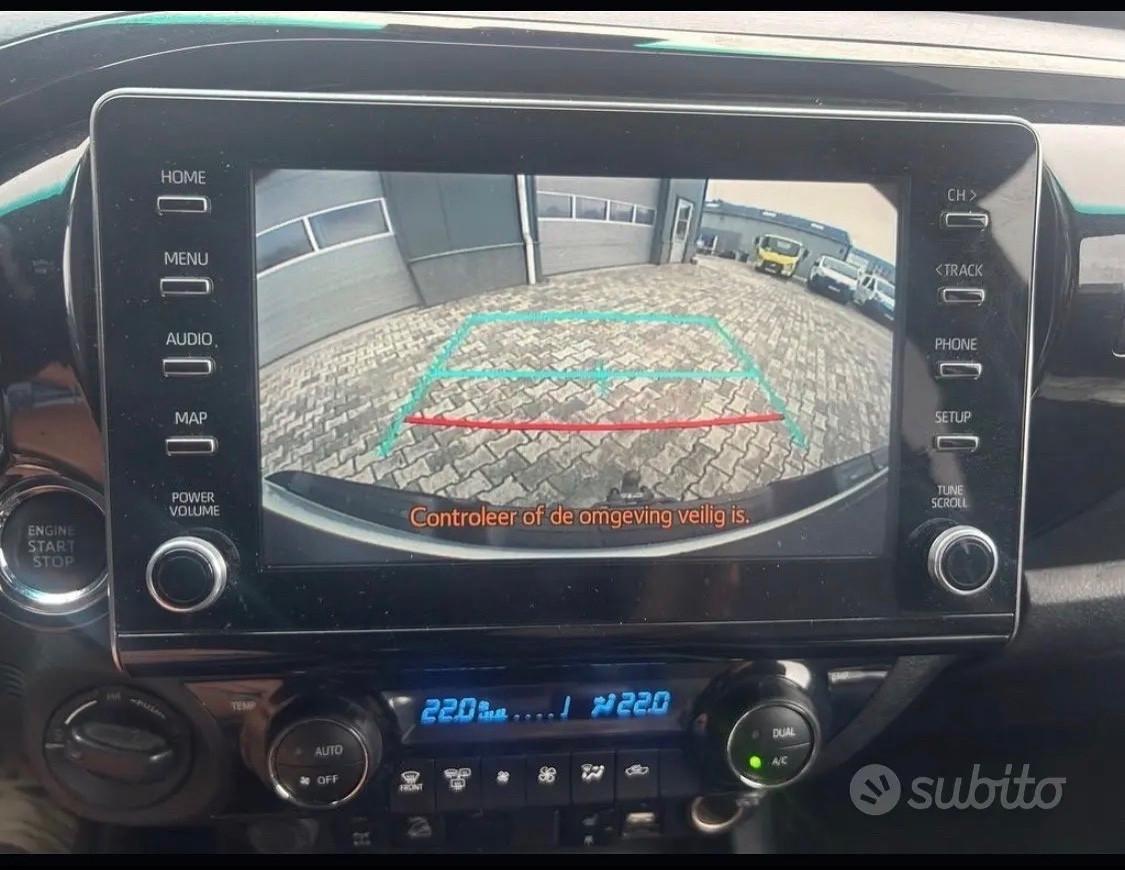 Toyota Hilux 2.8 D-4D A/T 4WD 4 porte Double Cab GR SPORT