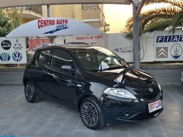LANCIA - Ypsilon - 1.2 69 CV 5p. GPL Ecochic Gold