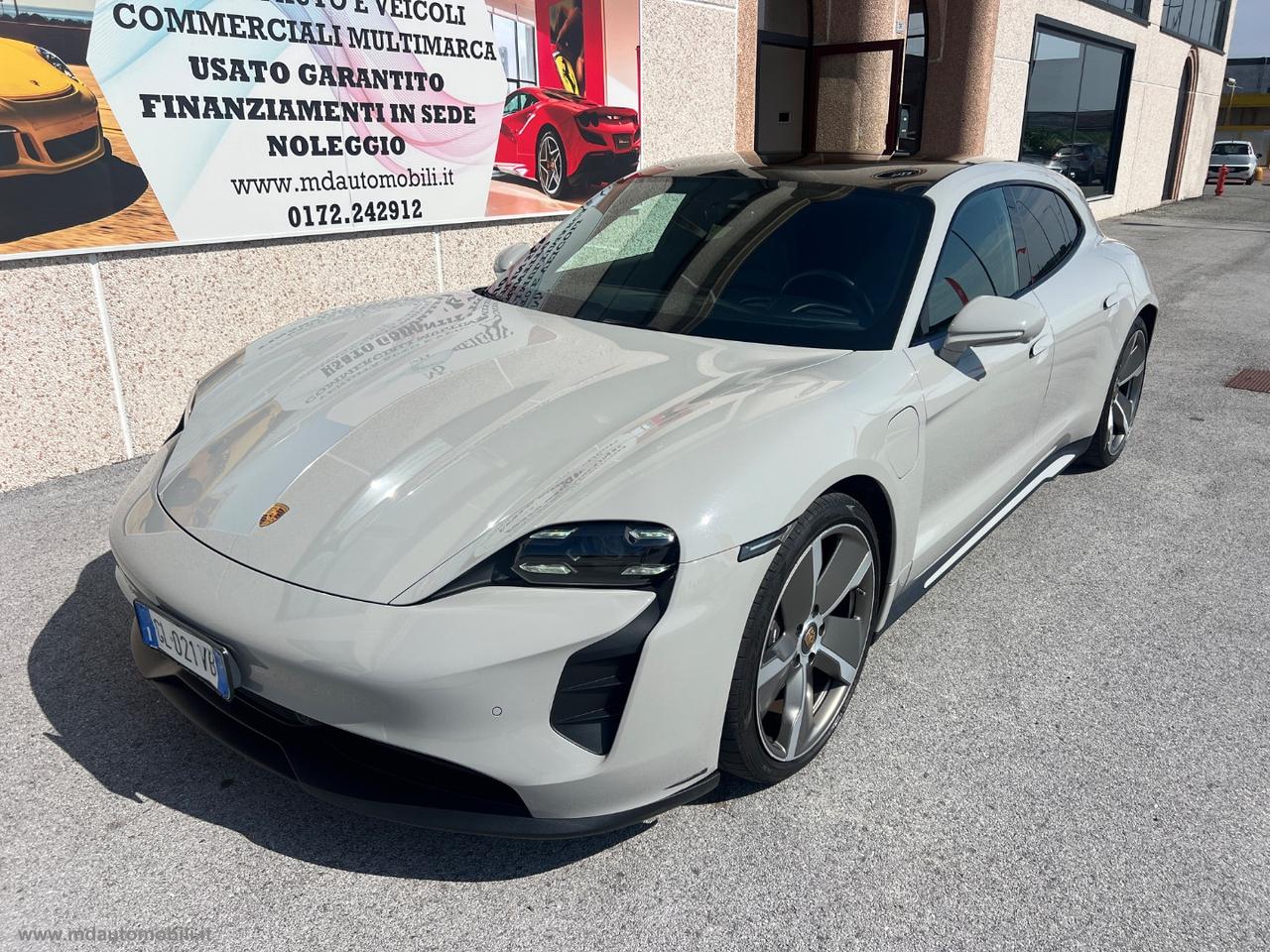 PORSCHE Taycan Sport Turismo PURE GREEN EMOTION TETTO 21 IVA ESPOSTA