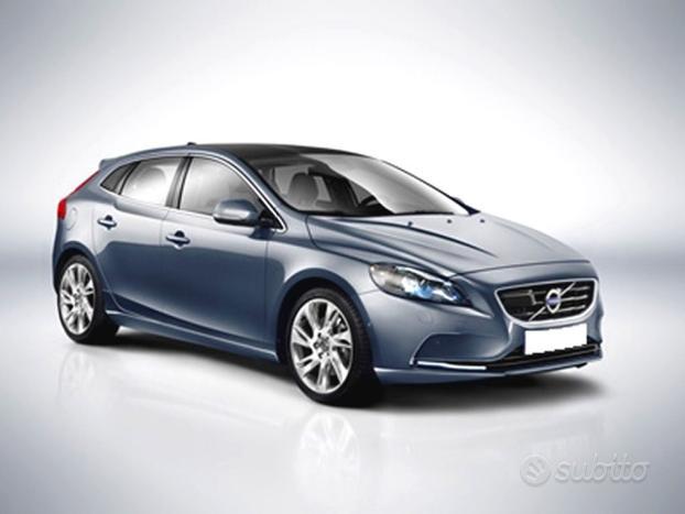 VOLVO V40 D2 1.6 Momentum DA RIPRISTINARE DI CAR